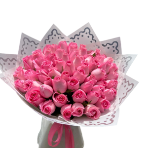 Pink roses bouquet