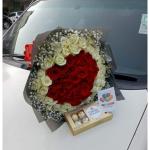 Rose and chocolate Bouquet